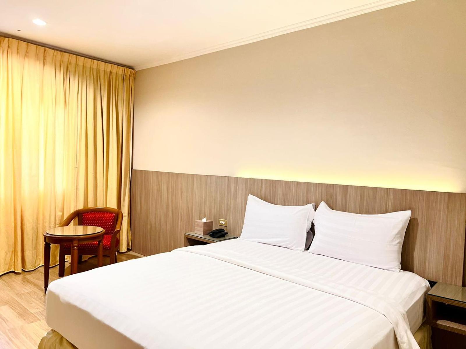 Royal Asia Hotel Παλεμπάνγκ Εξωτερικό φωτογραφία
