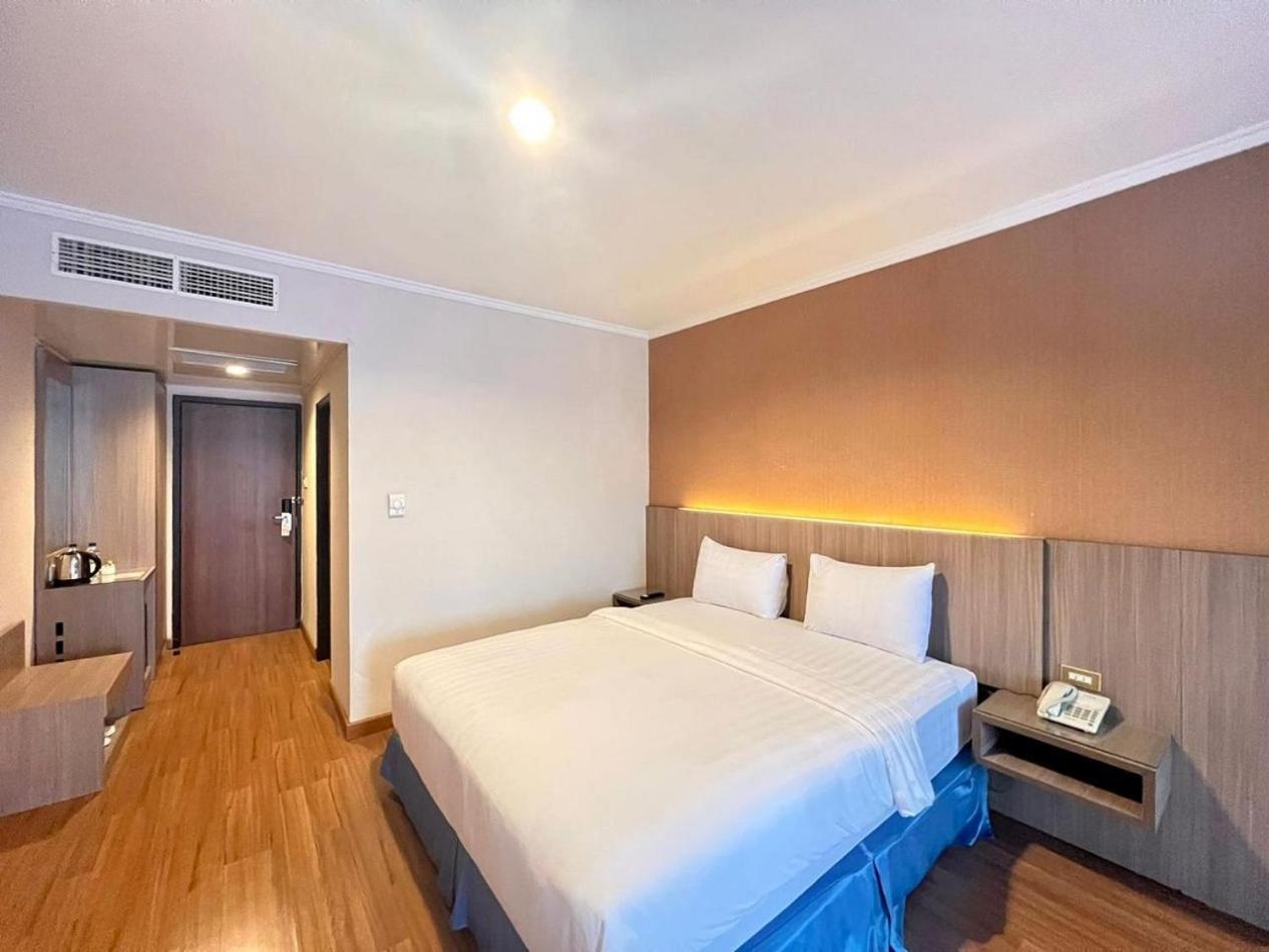 Royal Asia Hotel Παλεμπάνγκ Εξωτερικό φωτογραφία